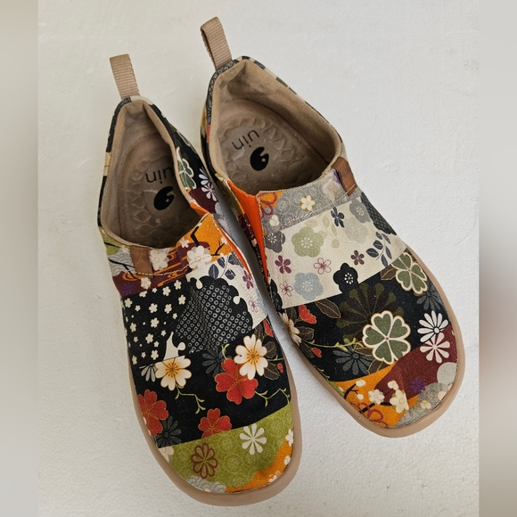 UIN Canvas Toledo Art Sneaker Slip On Travel Shoes Blossom Hana Floral Comfort - Picture 9 of 16